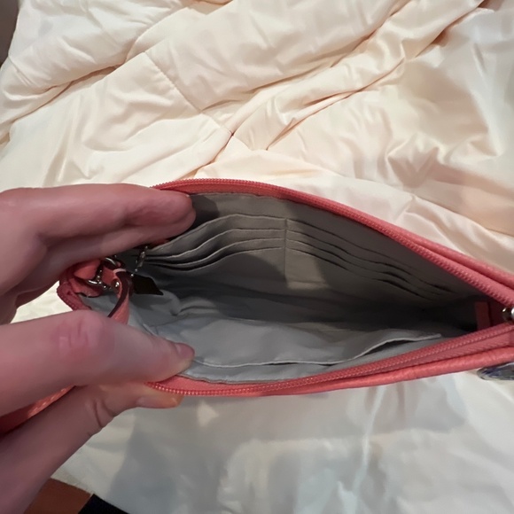 Coach clutch with strap - Picture 3 of 4